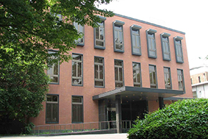 日本学士院